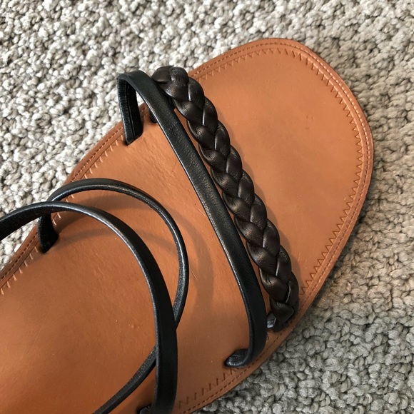 Straps Zara Heeled Sandal - Picture 5 of 8